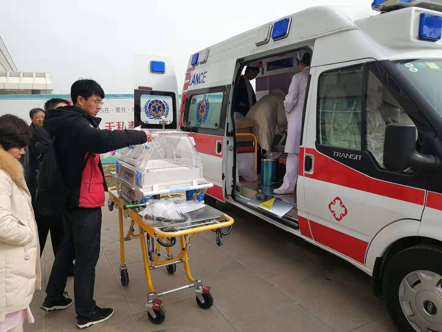 揭西县救护车转院
